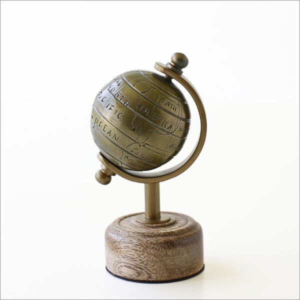 地球儀 オブジェ 置物 アンティーク おしゃれ 小さい 手のひらサイズ レトロ メタルな地球儀のミニオブジェ ウッドスタンド [ebn8241] |  ギギliving